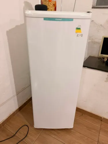 Freezer Vertical Consul 121L - 127V - Seminovo
