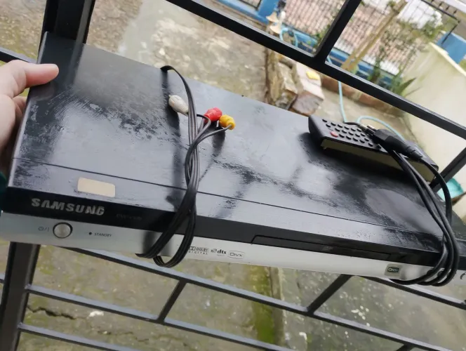 Aparelho dvd Samsung  220v