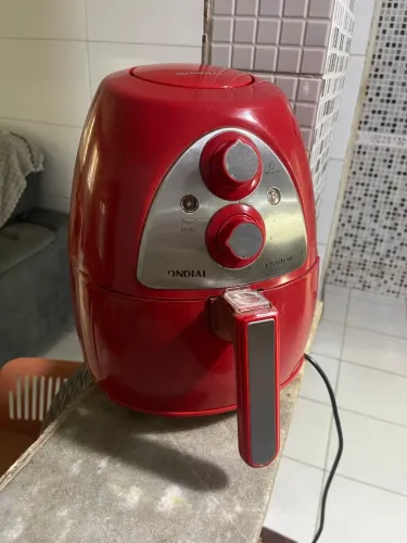 Fritadeira airfryer MONDIAL sem óleo 4L - SEMINOVA
