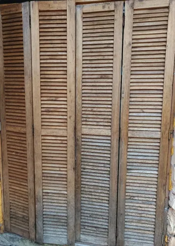 Porta balcão 145cm de largura