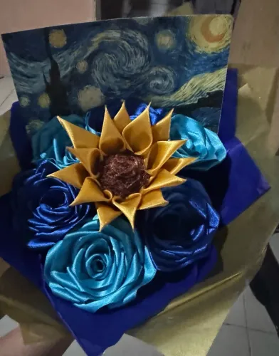 Buquê do van gogh de flores de cetim