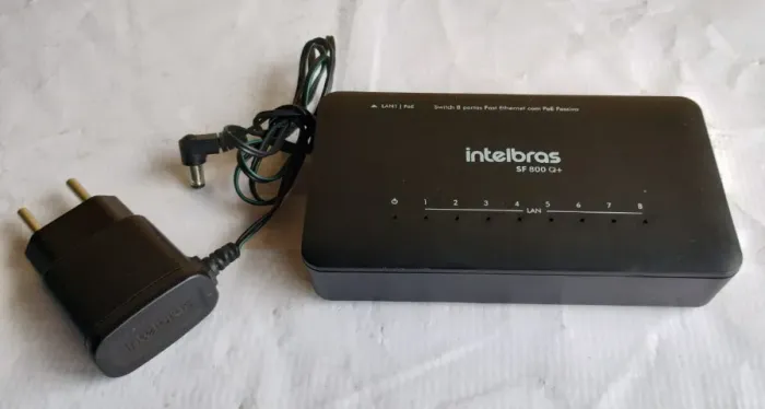 Switch 8 Portas SF 800 Q+ Preto Intelbras - SEMI NOVO 