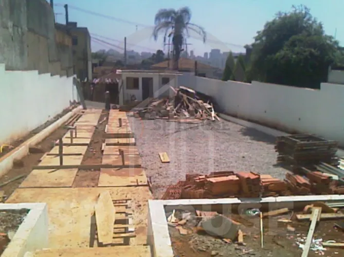 Terreno à venda;Vila Paulista, 450m² de área! Venha conferir!