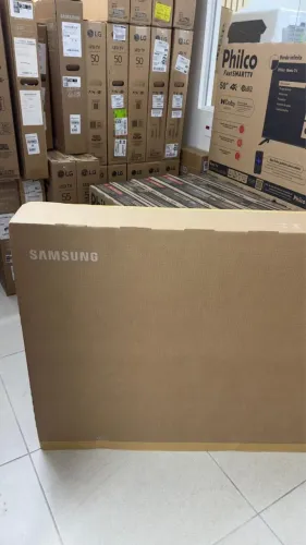 Smart TV 65 polegadas Samsung Crystal UHD 4K U8100F 2025 nova