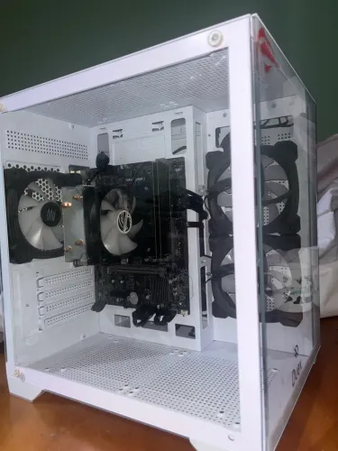 PC GAMER RYZEN 5 5600GT(TROCO EM CELULAR)