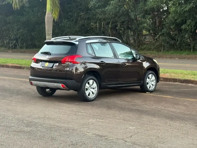 Peugeot 2008 Allure 1.6 Flex 16V 5P Aut. 2017