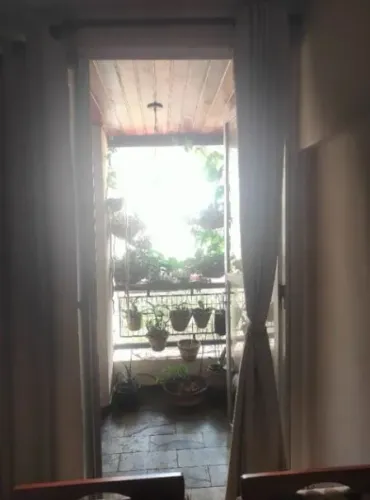 Centro de Campinas: 1 Dorm Amplo com Sacada e 48m²