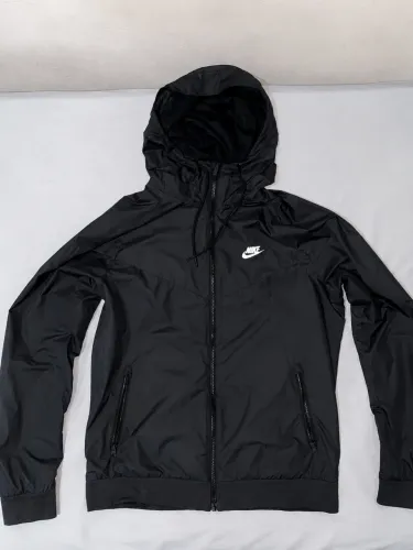 Corta vento Nike