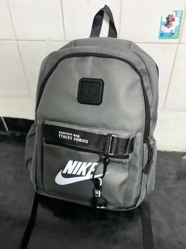 Bolsa Nike Cinza Grande