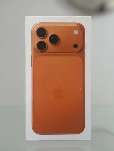 iPhone 17 Pro Max Laranja - Novo e Lacrado