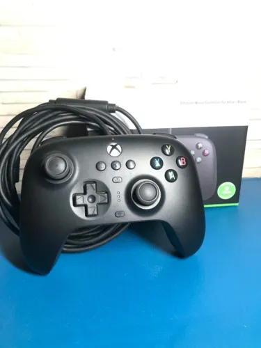 Controle 8BitDo Ultimate Wired para Xbox e PC - Estado de Novo! Preto