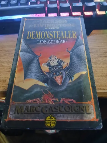Livro Demonstealer Ladrão-Demônio (aventuras fantásticas) - Steve Jackson