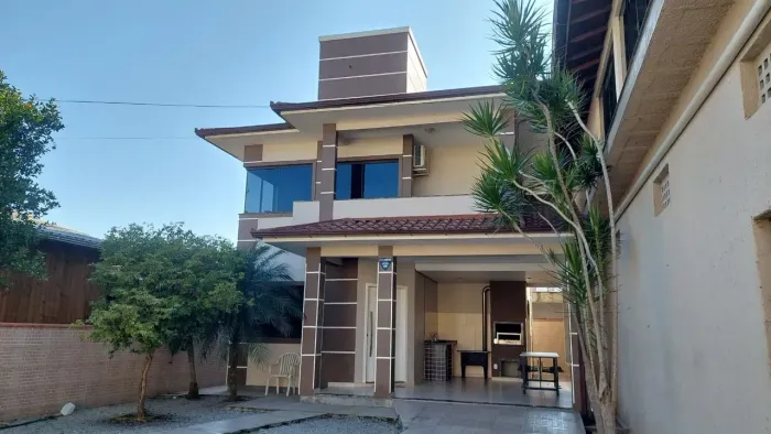 Locação direto com o proprietário - com 04 dormitórios - Florianópolis - SC