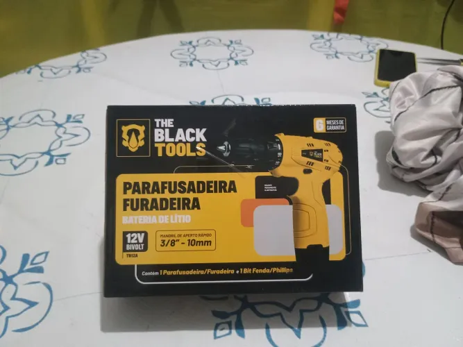 Furadeira e parafusadeira 12 voltes 
