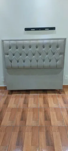 Cabeceira de cama de casal 