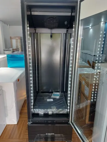 Expositor Metalfrio 577 litros Novo