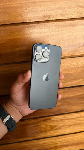 iPhone 16 PRO MAX 512gb Preto