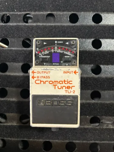 Boss TU2 Afinador
