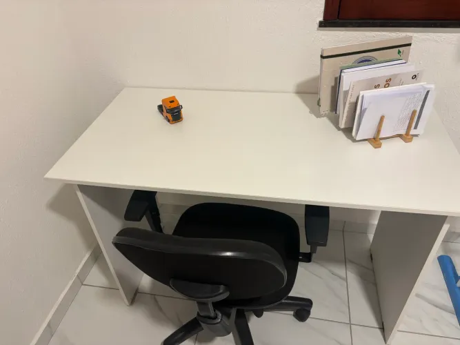 Mesa de escritório | Cadeira de escritório 