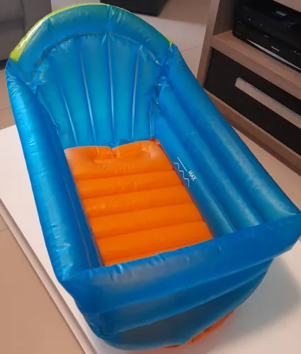 Banheira inflável infantil Mulikids Baby