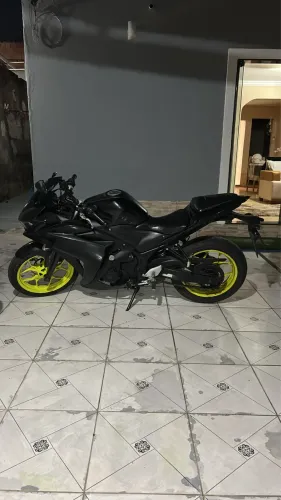 R03