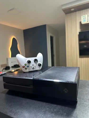 Xbox One + FC 26