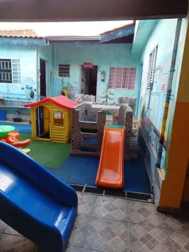 Escola infantil Berçário a pré 