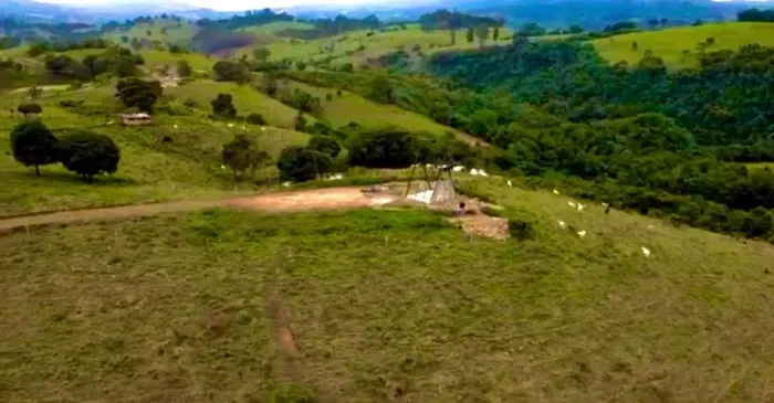 Caseiro para sítio em Sapopema PR