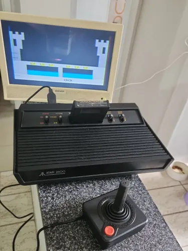 Atari 2600 + controle + *FUNCIONANDO**
