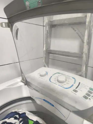 Máquina de lavar roupa 12 kilos