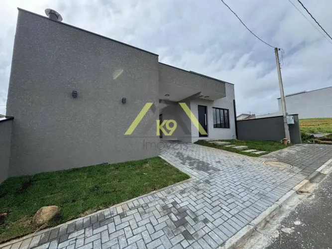 CASA EM CONDOMÍNIO FECHADO NO ROÇA GRANDE EM COLOMBO