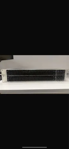 Equalizador gráfico behringer 31 Bandas