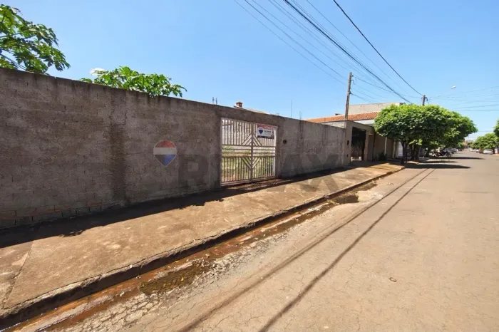 Terreno plano de 200 m² para morar, construir ou investir no Jardim Santa Marta