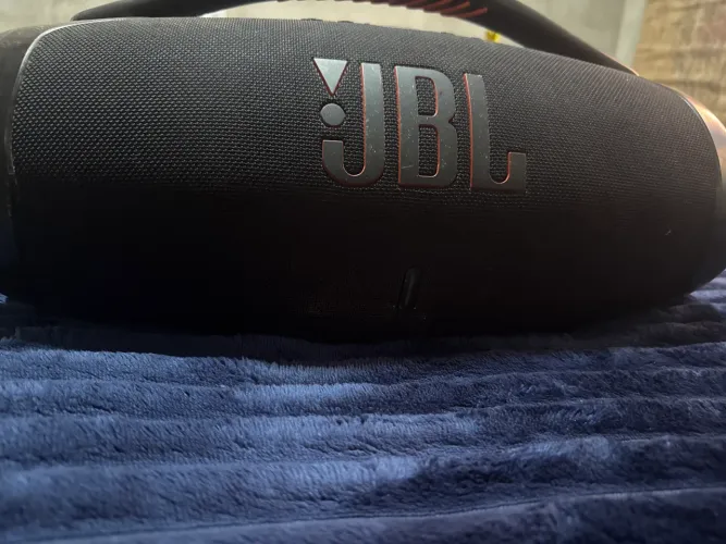 JBL Bombox 3 