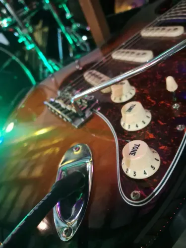Guitarra Tagima stratocaster 