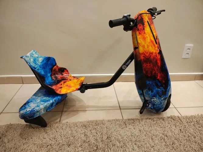 Triciclo Elétrico DRIFT, Bluetooth e 3 velocidades!<br>