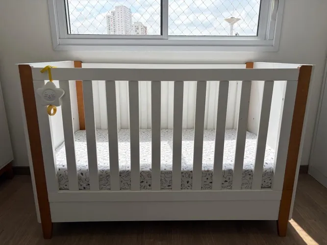 Berço Capri 2em1 MDF e Madeira Maciça - Branco