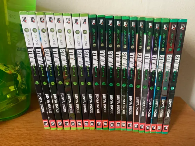 Lote de manga btooom!