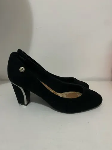 Scarpin vizzano preto 35