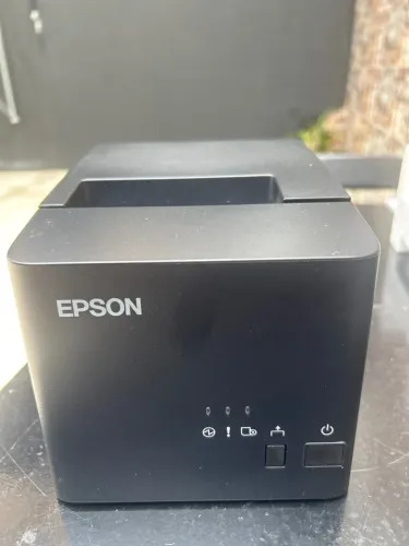 Impressora térmica Epson preta bivolt