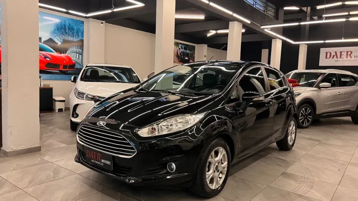 Ford Fiesta 1.6 16V Flex Aut. 5P 2014