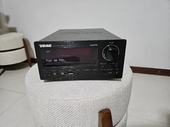 Receiver CD/DVD Teac MC-DV600