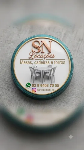 Locação de mesas, cadeiras e forros 