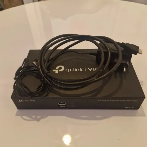 Gravador de vídeo NVR TP-Link 8 canais Vigi 24-7 NVR1008h + HD 2TB Instalado