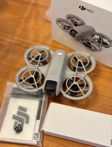 Dji neo