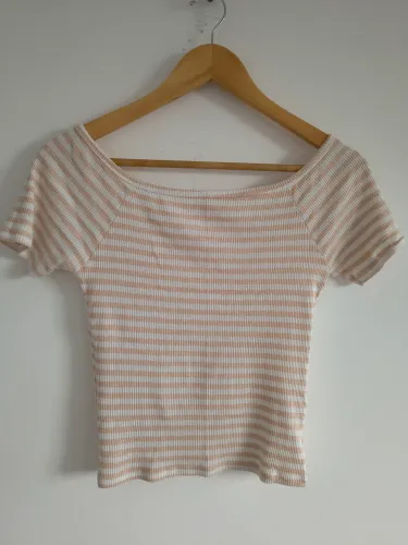 Blusa Ombro a Ombro Listrada Creme