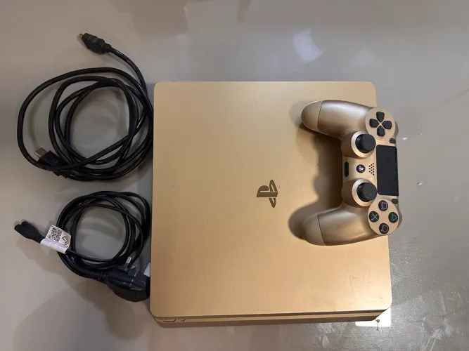 PS4 Slim 1Tb - Dourado (Edição Especial)