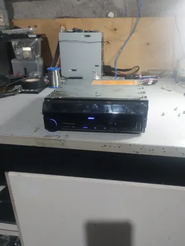 DVD retrátil dá Pioneer modelo 5480 funcionando perfeitamente 