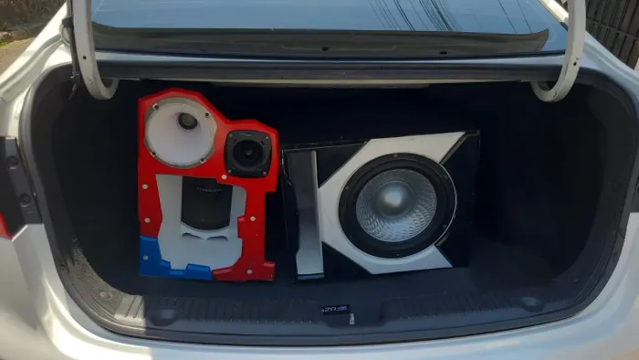 Som automotivo quadruei