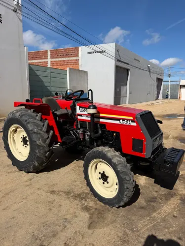 Trator Yanmar Agritech 1055